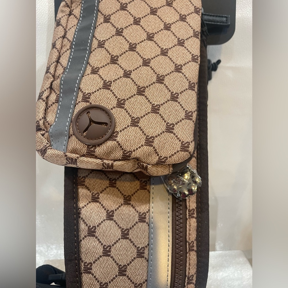 STEVE Madden dog Fanny pack - Picture 4 of 8